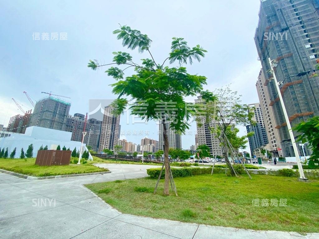 近雙軌正街邊間透天房屋室內格局與周邊環境