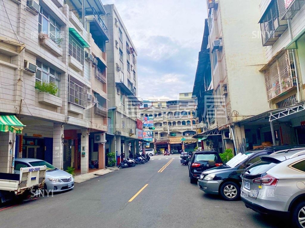 近雙軌正街邊間透天房屋室內格局與周邊環境