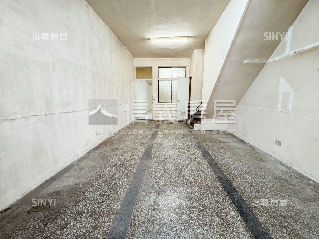 澄清湖正路騎樓低總價透天房屋室內格局與周邊環境