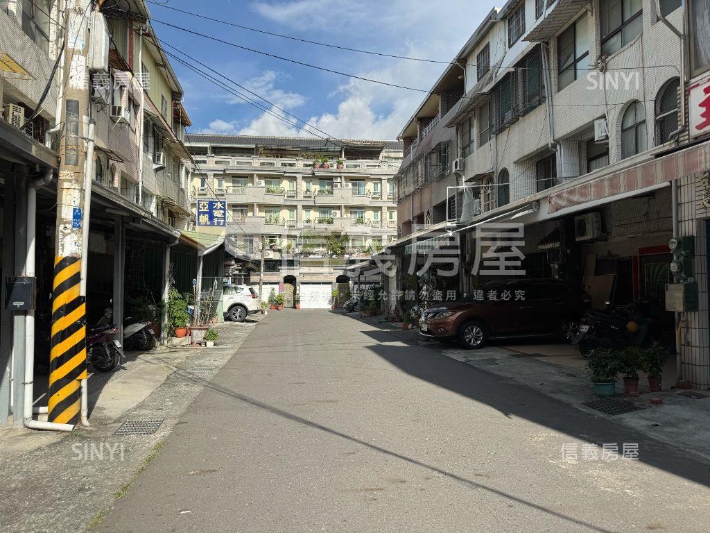 澄清湖正路騎樓低總價透天房屋室內格局與周邊環境