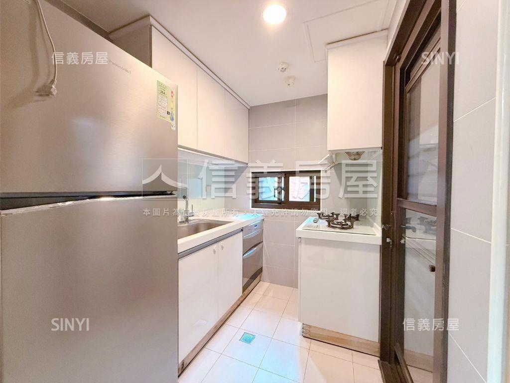 幸福皇居稀有兩房兩衛房屋室內格局與周邊環境