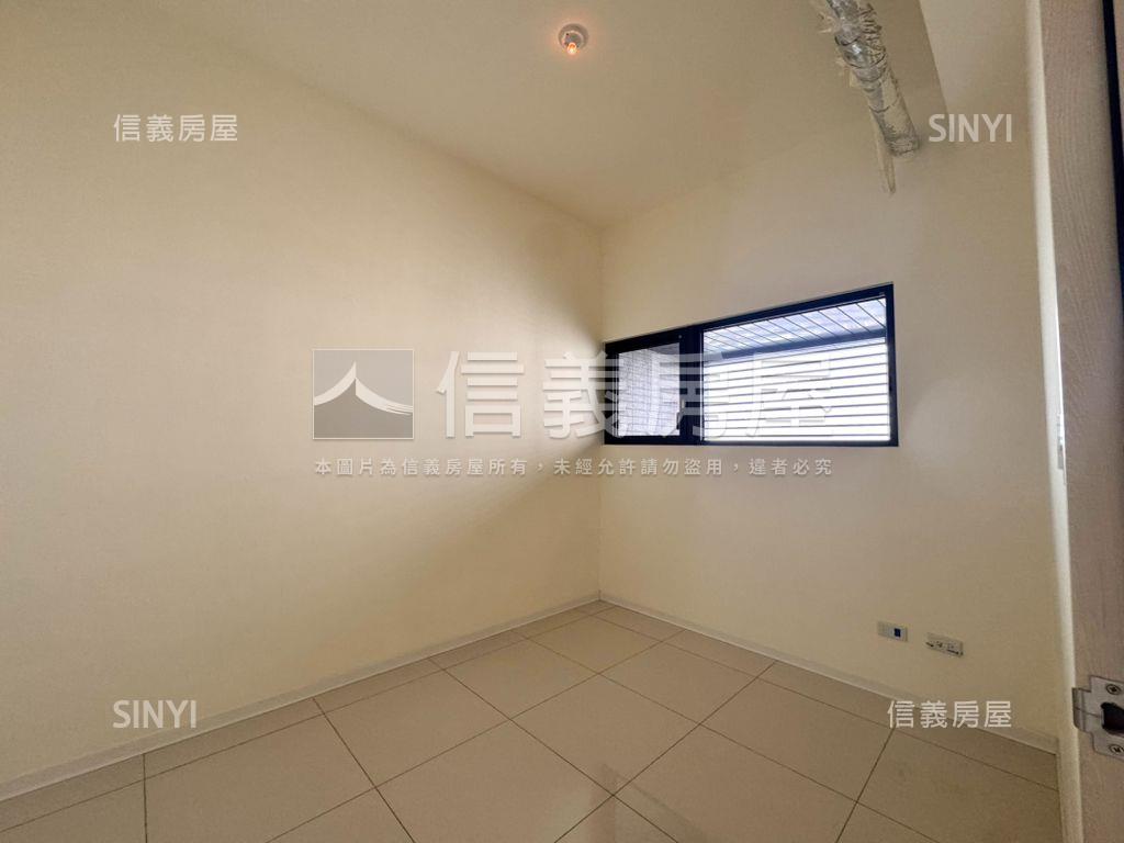 七期市政高樓兩房平車房屋室內格局與周邊環境