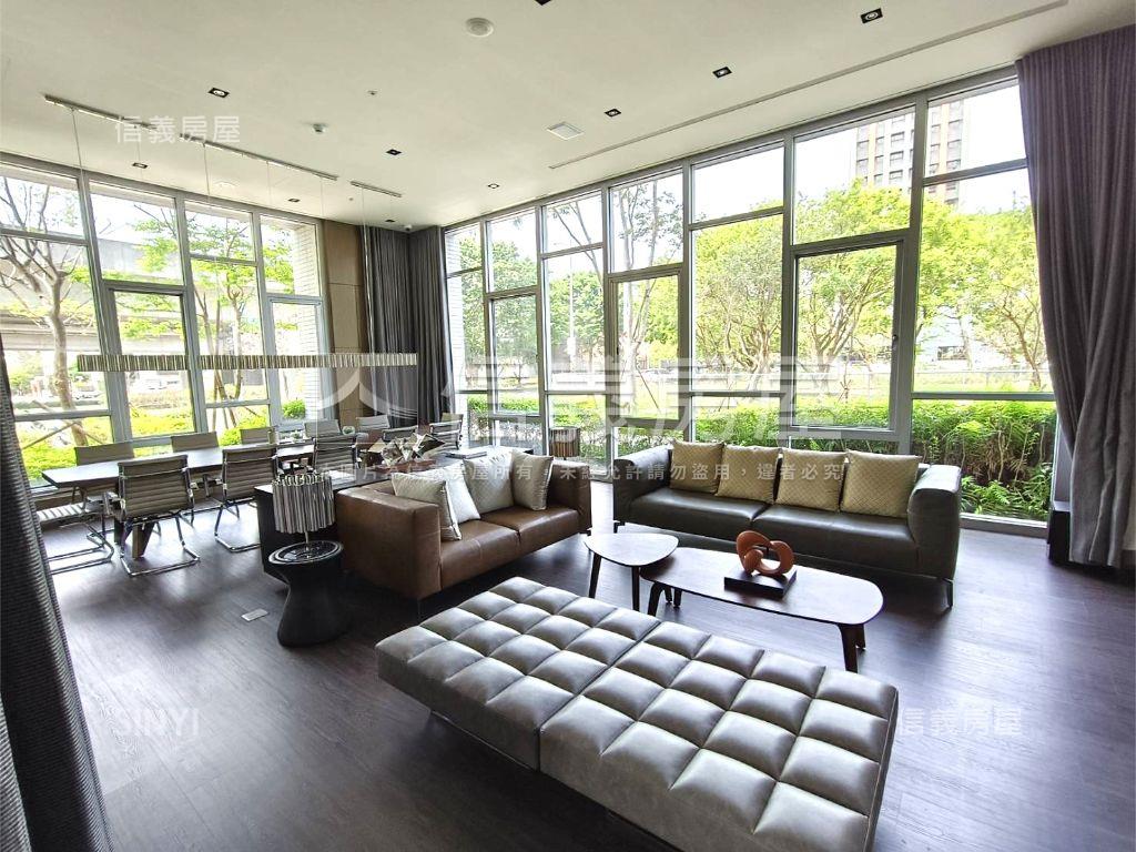 專任近高鐵．站前兩房車位房屋室內格局與周邊環境