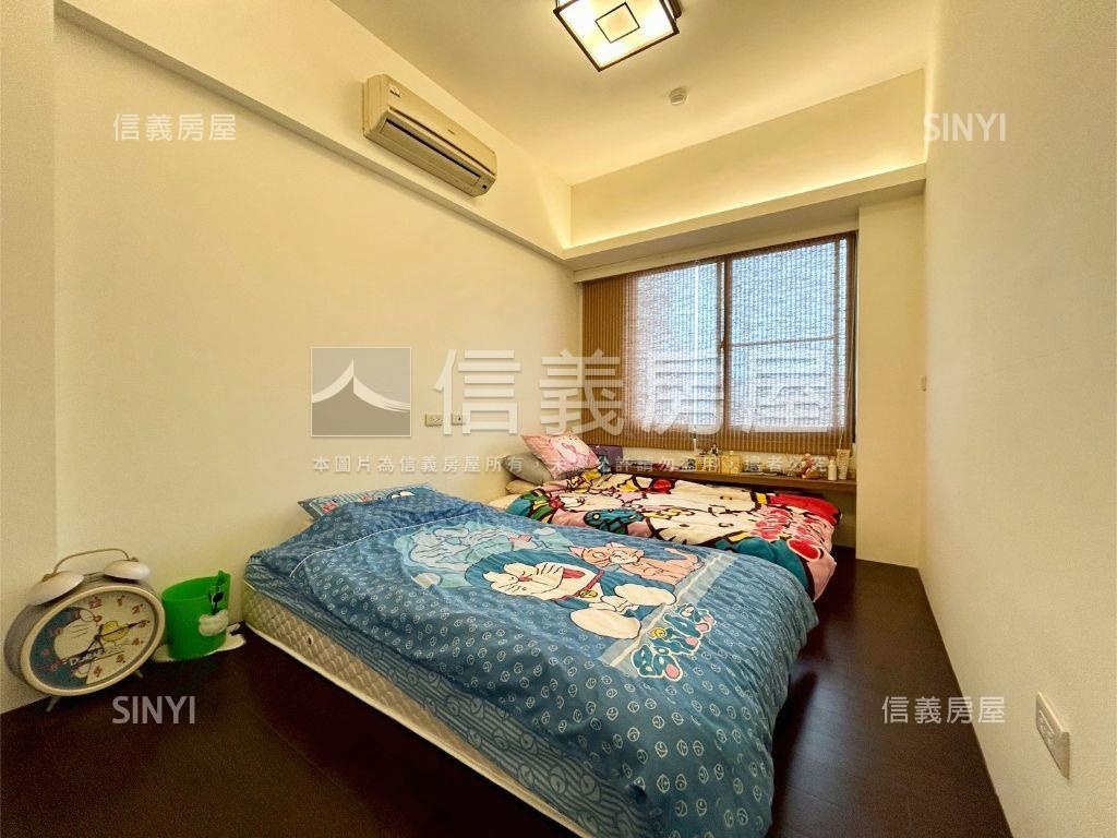 煙波行館邊間大四房車位房屋室內格局與周邊環境