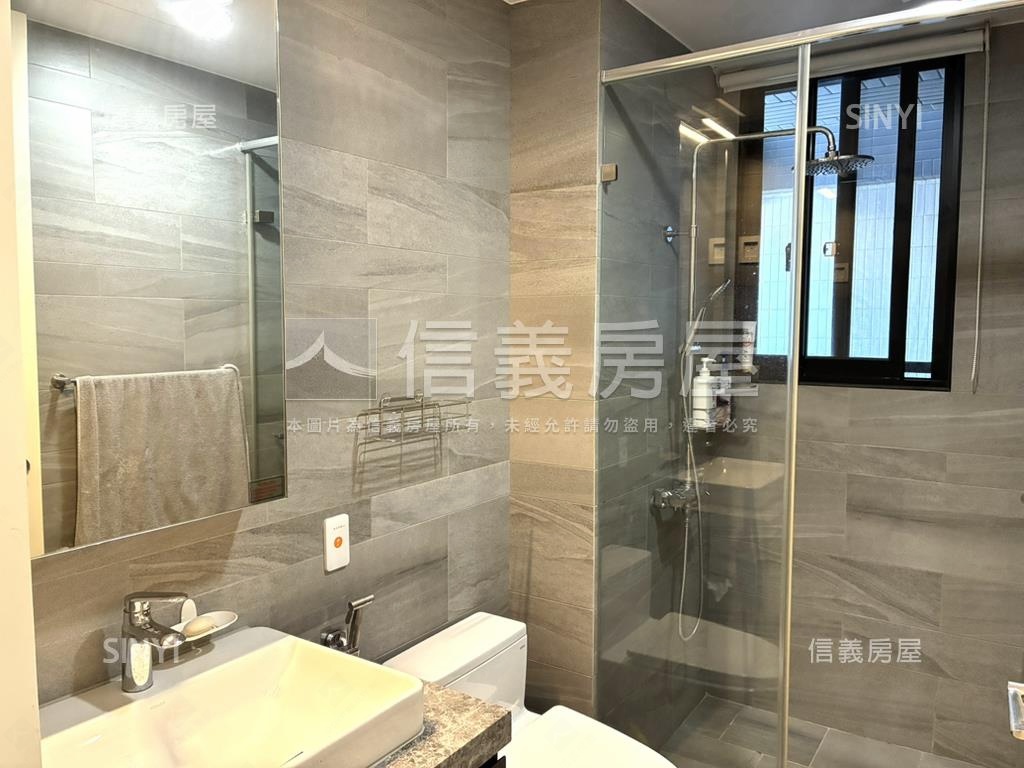 樸森林質感３房雙平車位房屋室內格局與周邊環境