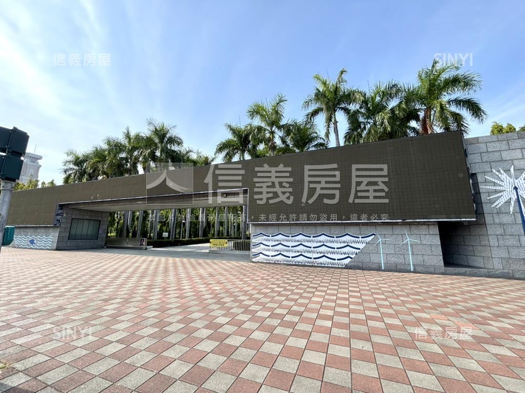 遠雄峰蘊三房平車房屋室內格局與周邊環境