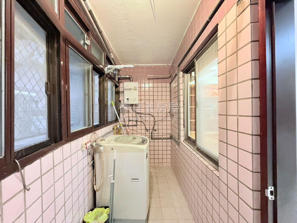 景平捷運雅典品味四房車位房屋室內格局與周邊環境