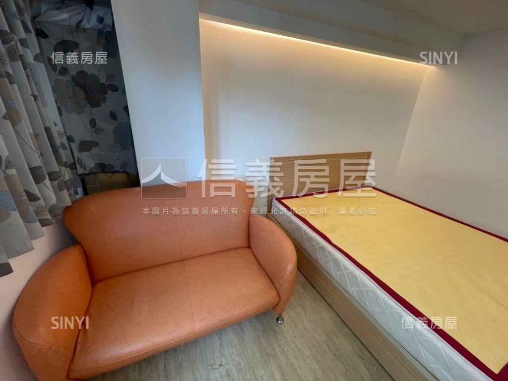 東海角窗店面透套房屋室內格局與周邊環境