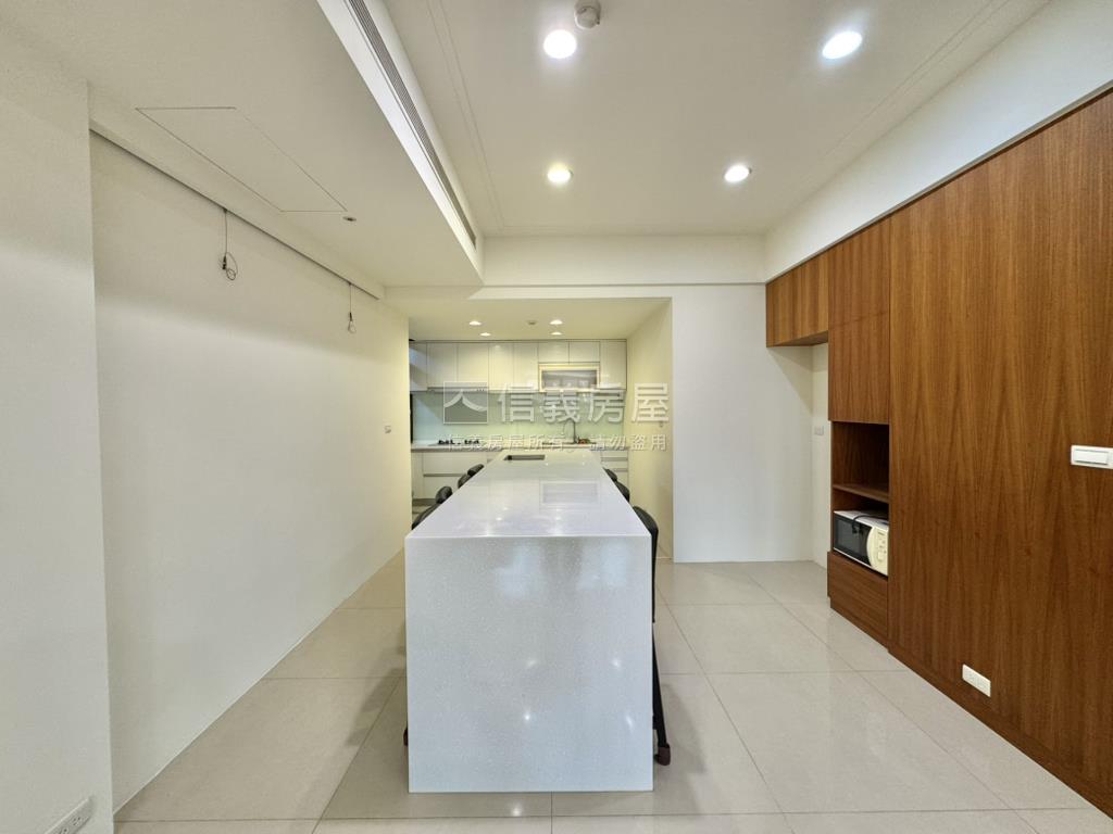 麥克阿瑟✰精誠商圈美屋房屋室內格局與周邊環境