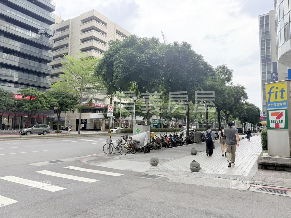 松江民生店辦１樓房屋室內格局與周邊環境