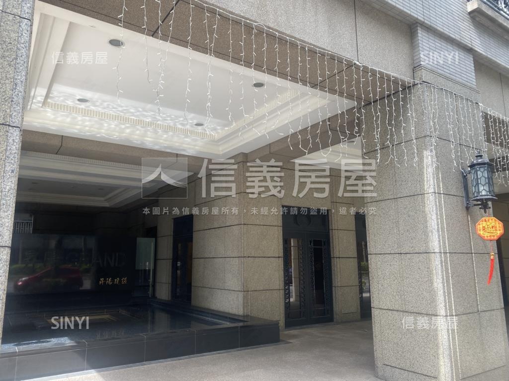 昇陽Ｇｒａｎｄ高樓２房房屋室內格局與周邊環境