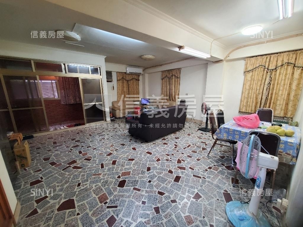 菜寮捷運青春公寓二樓房屋室內格局與周邊環境