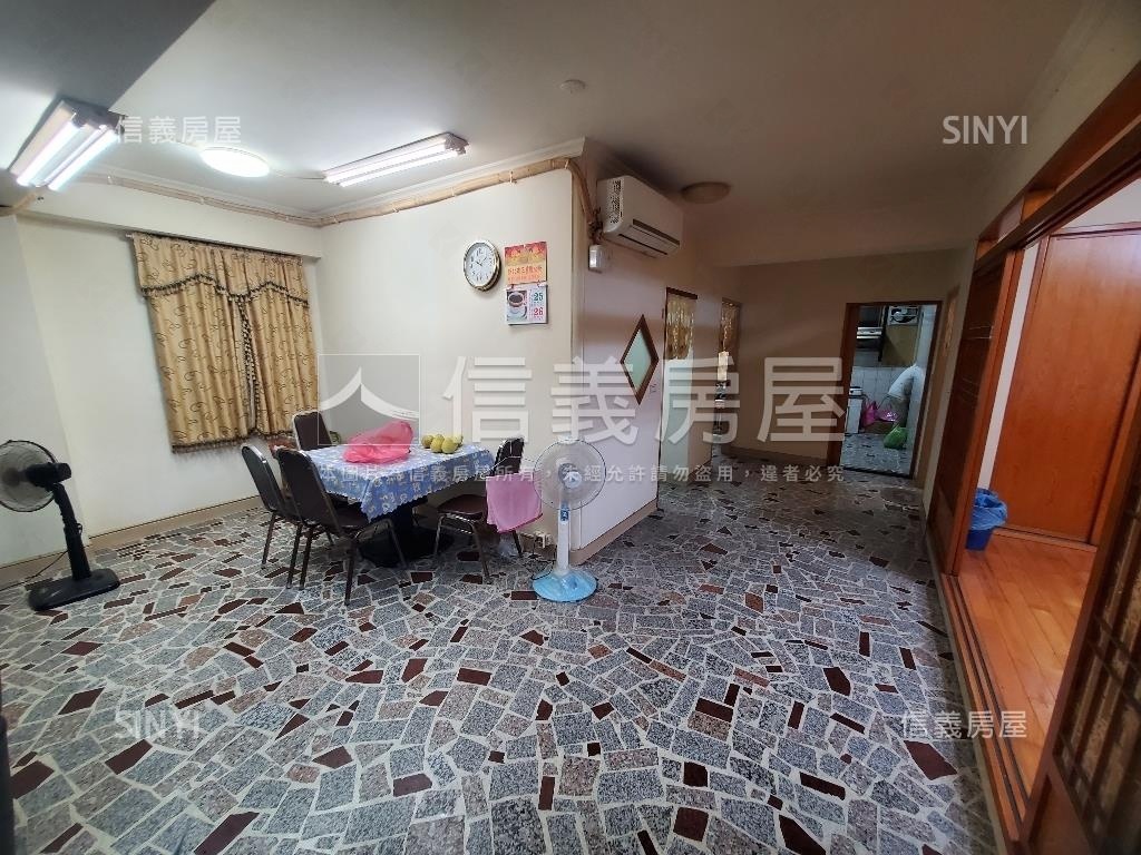 菜寮捷運青春公寓二樓房屋室內格局與周邊環境