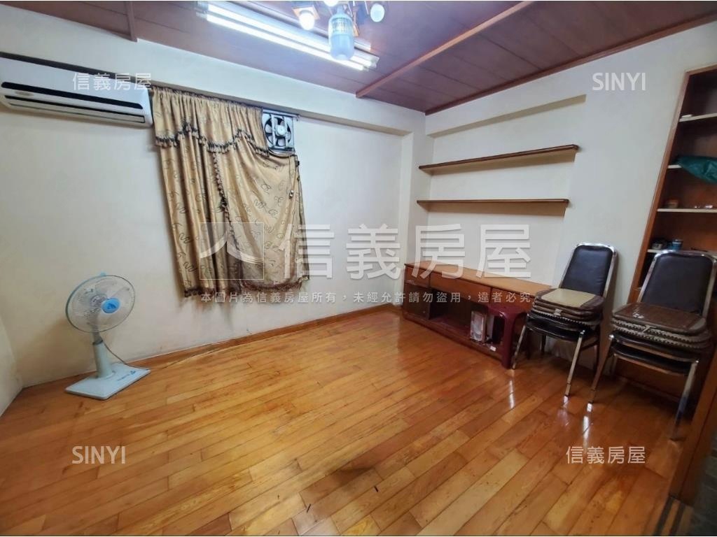 菜寮捷運青春公寓二樓房屋室內格局與周邊環境