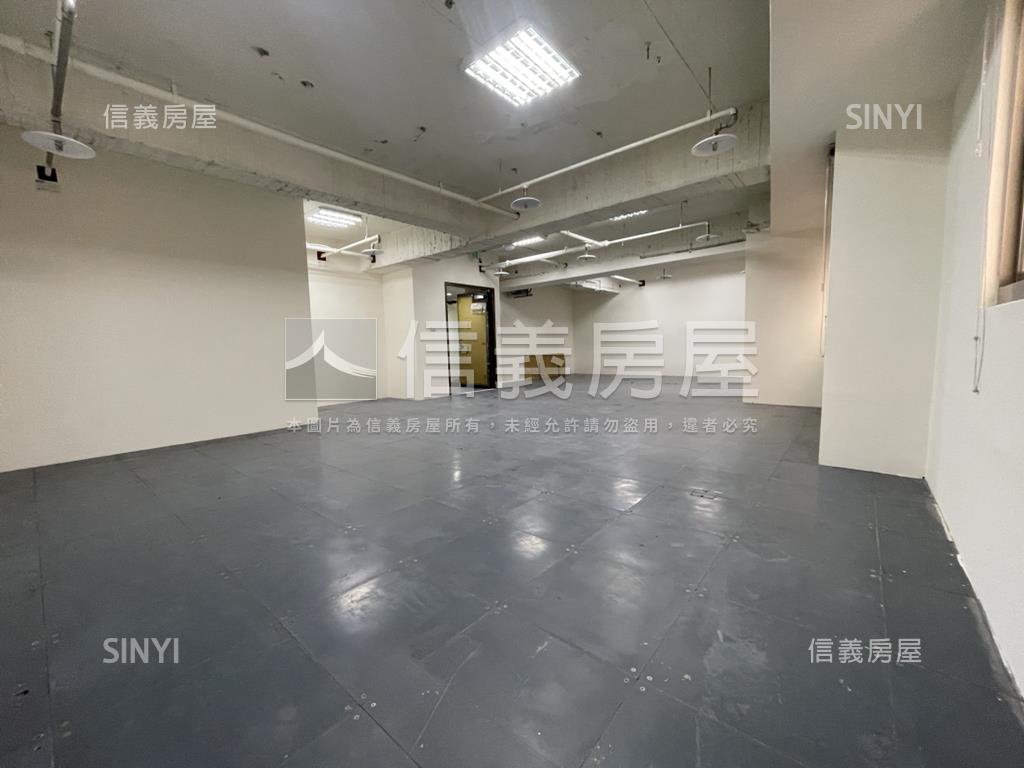 近永安捷運時代金融中心２房屋室內格局與周邊環境