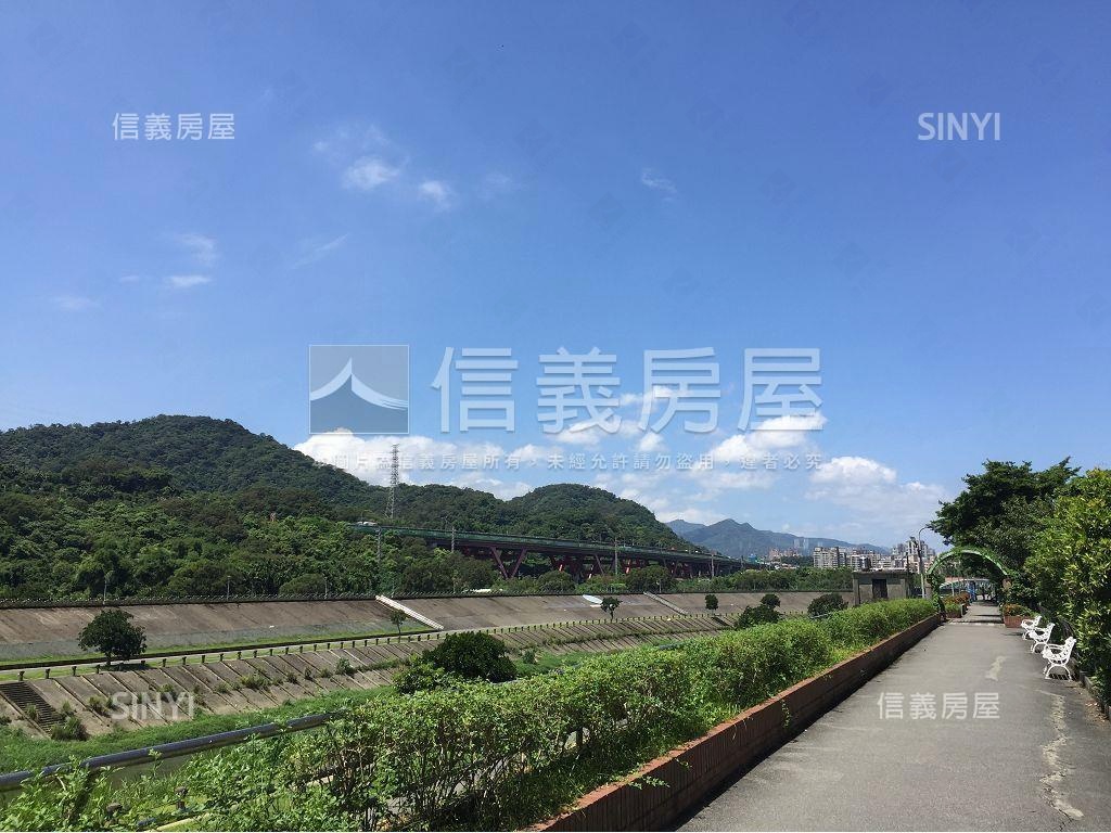 景涵超美景觀戶房屋室內格局與周邊環境