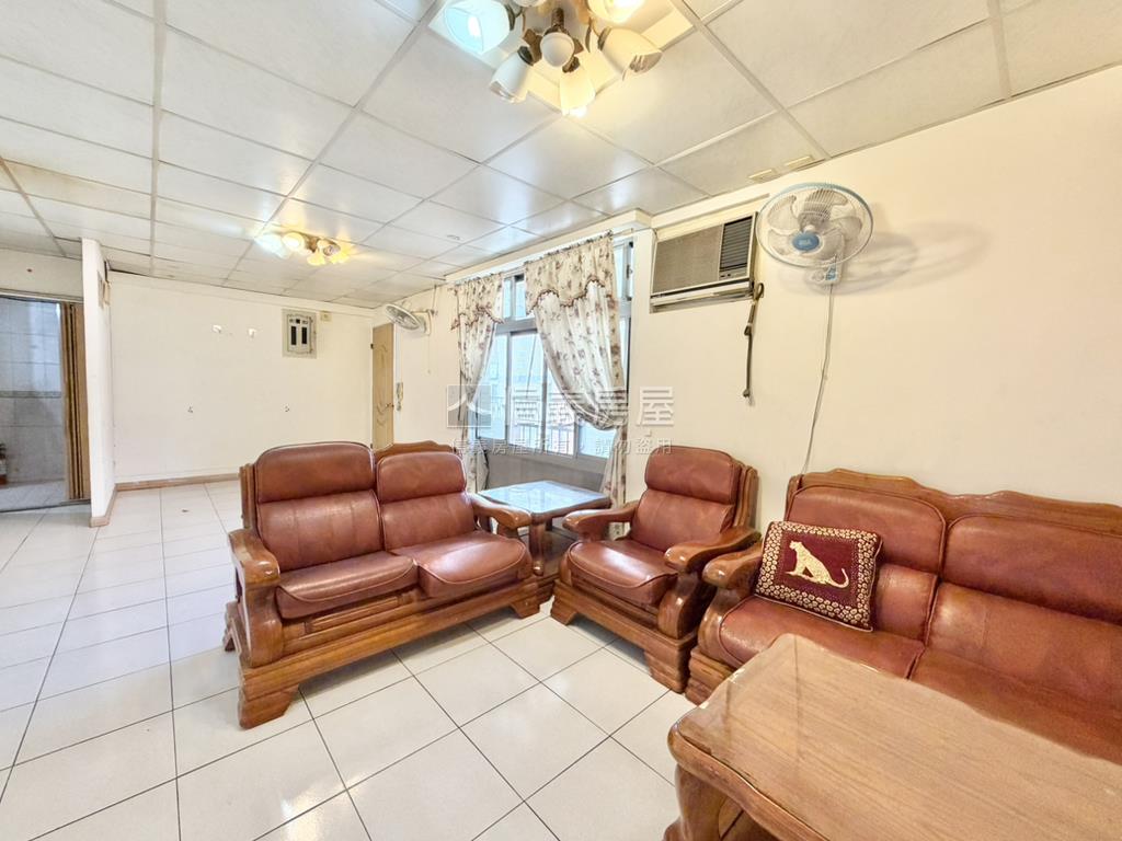 【義理街】石牌捷運頂加房屋室內格局與周邊環境