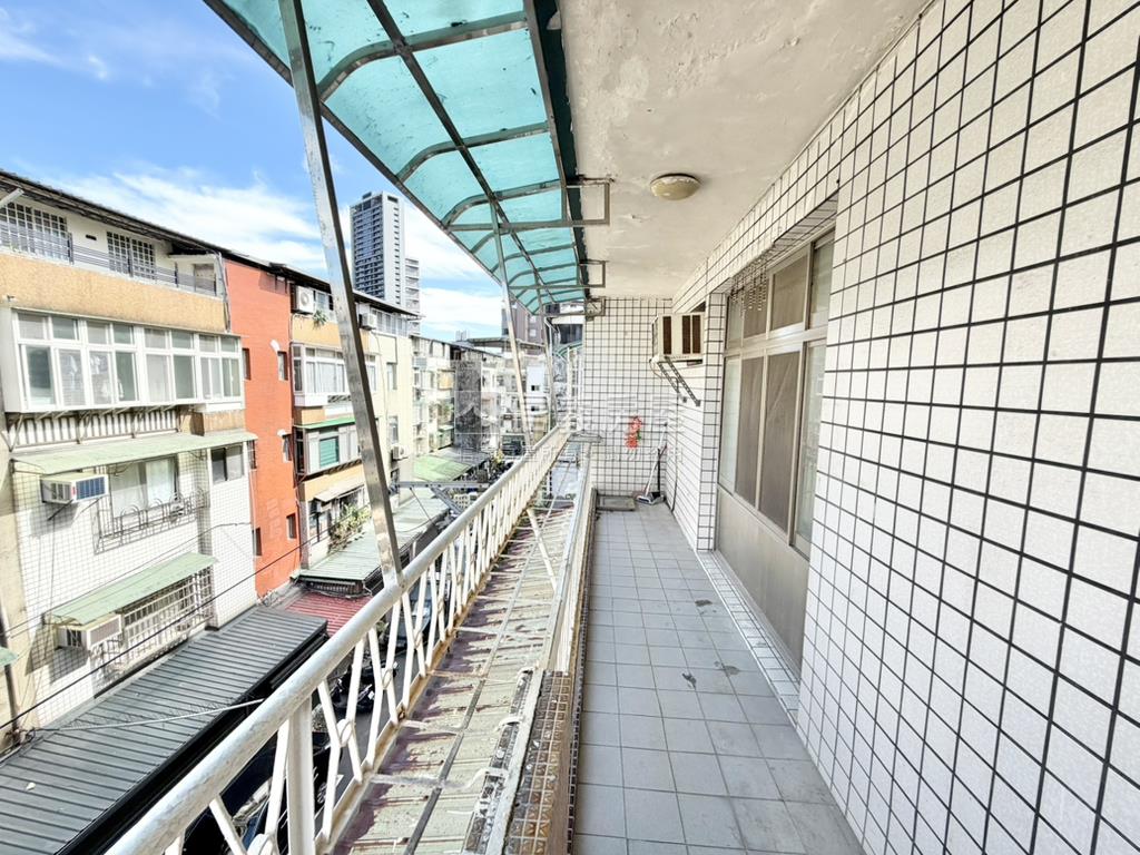 【義理街】石牌捷運頂加房屋室內格局與周邊環境