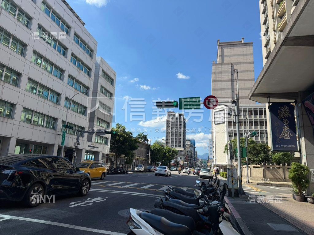 捷運正三角窗傳家金店面房屋室內格局與周邊環境
