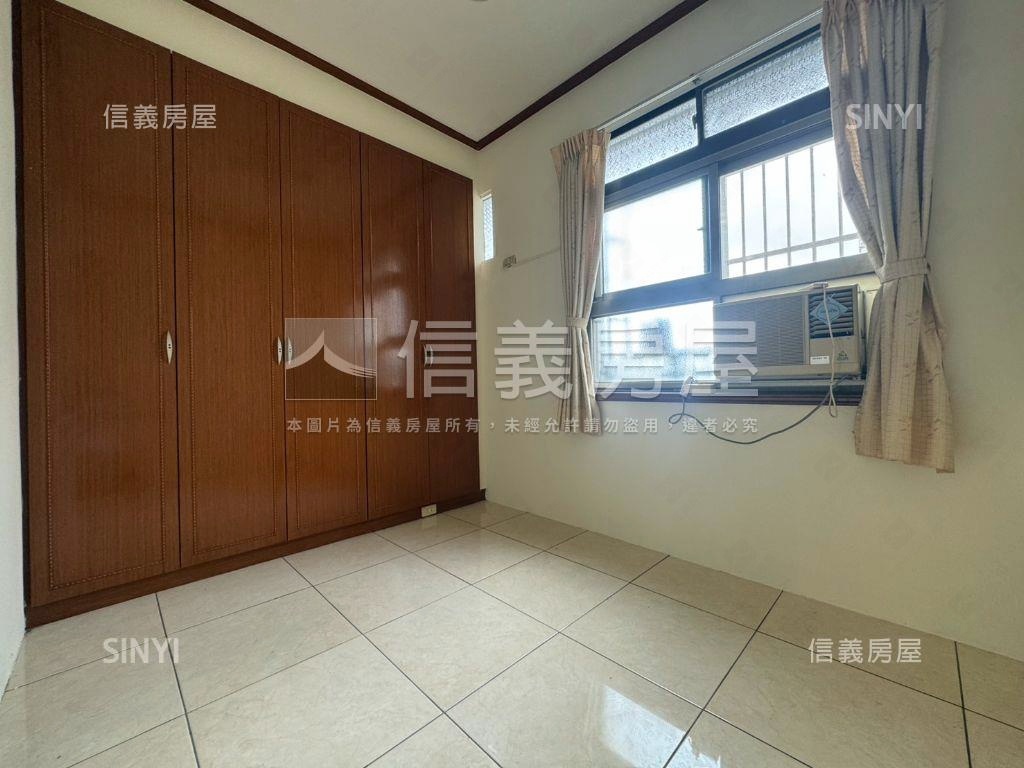 帥近四維國小捷運站美三房房屋室內格局與周邊環境