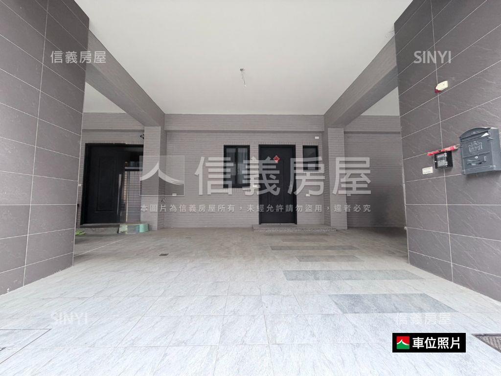 南科萊茵河全新四套雙車墅房屋室內格局與周邊環境