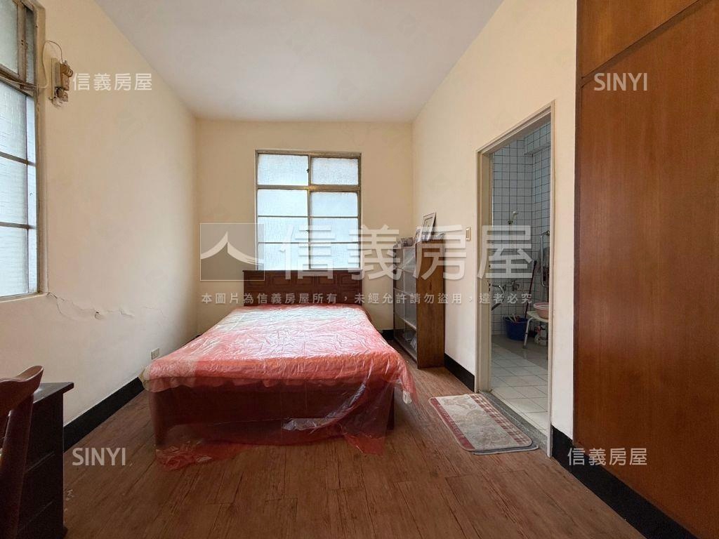秀朗方正公寓房屋室內格局與周邊環境