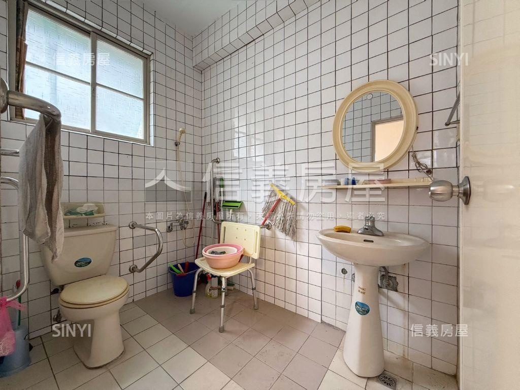 秀朗方正公寓房屋室內格局與周邊環境