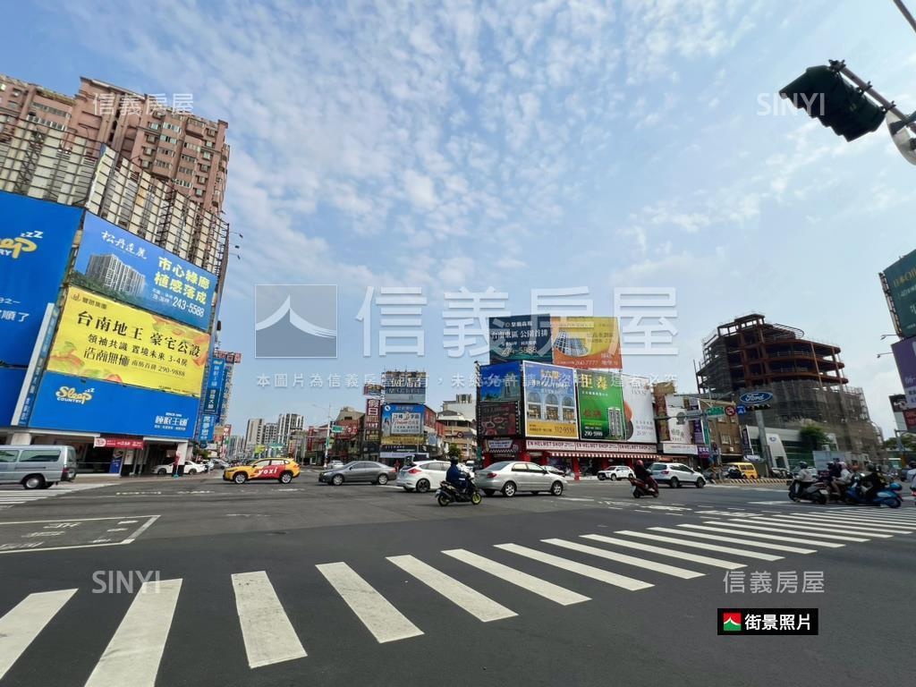 東門路二段面寬雙店面房屋室內格局與周邊環境