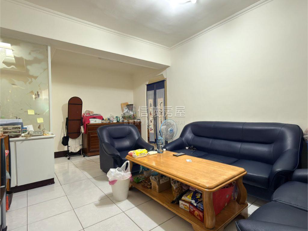 國光邊間２樓美寓房屋室內格局與周邊環境