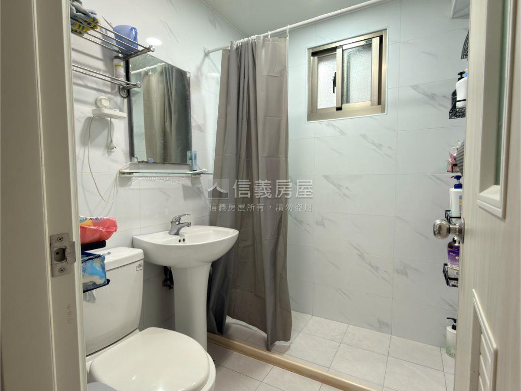 國光邊間２樓美寓房屋室內格局與周邊環境