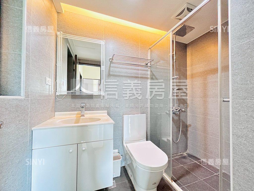 近青埔國小２房車位房屋室內格局與周邊環境