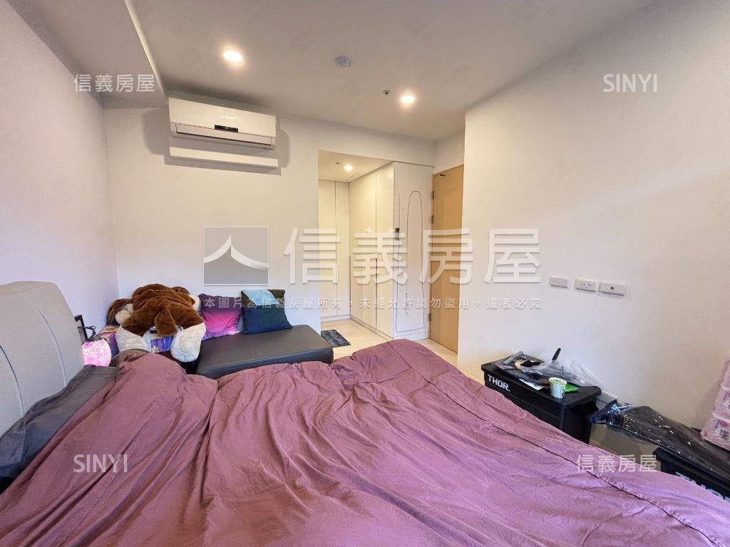 哲人德林綠景三房車位房屋室內格局與周邊環境