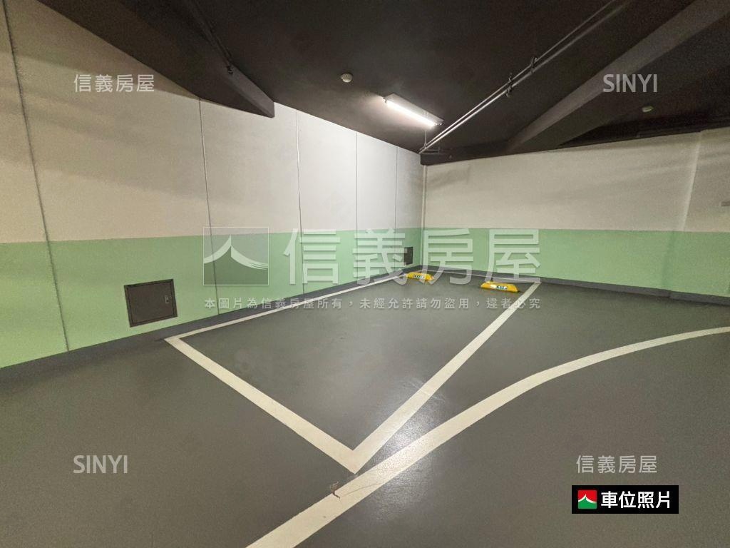 哲人德林綠景三房車位房屋室內格局與周邊環境