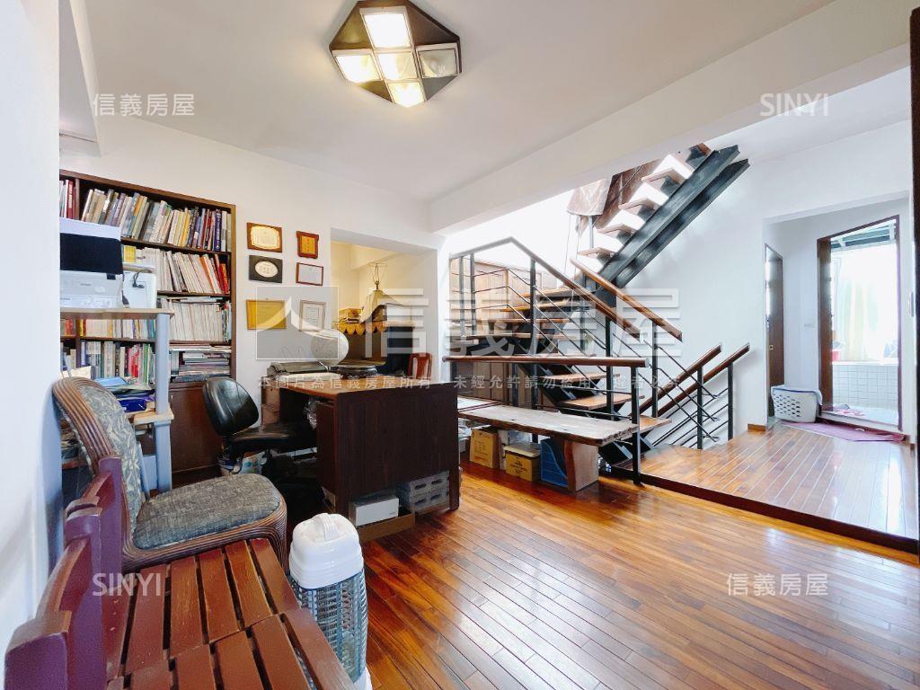 區公所魔術三代同堂大空間房屋室內格局與周邊環境