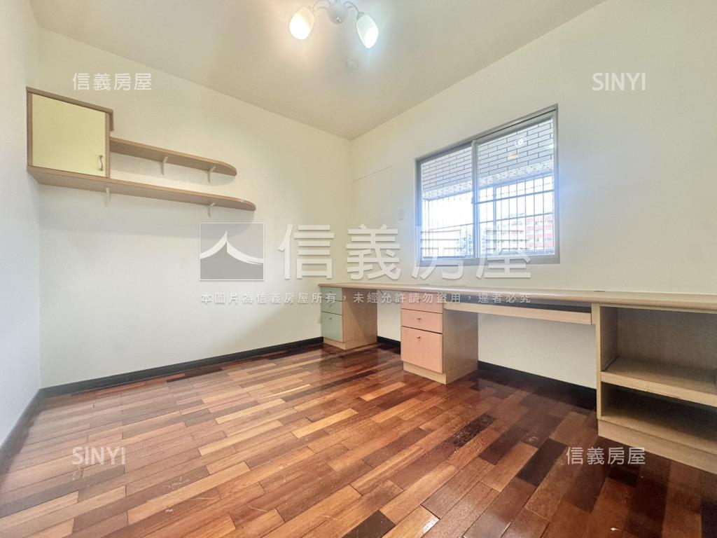 東興陽光採光大三房平車房屋室內格局與周邊環境