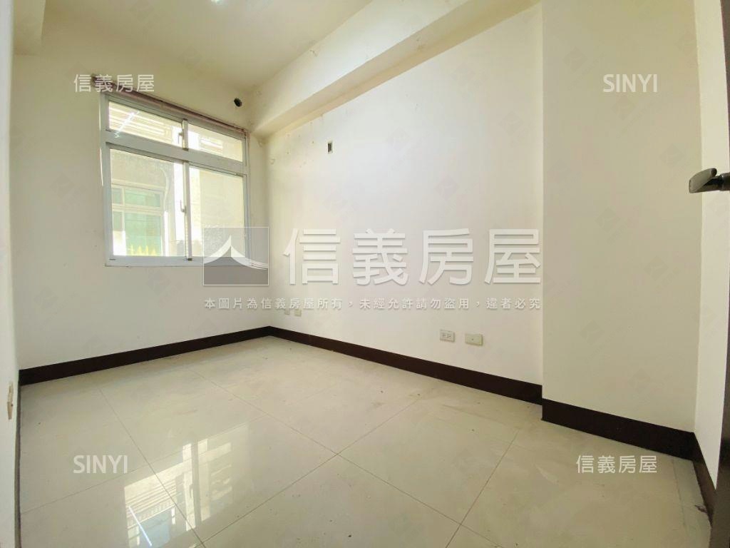 金鼎寧靜採光透天房屋室內格局與周邊環境