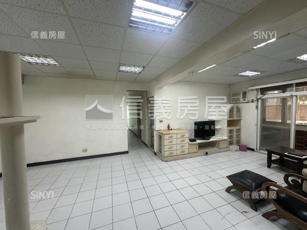 愛家親子河岸景觀房屋室內格局與周邊環境