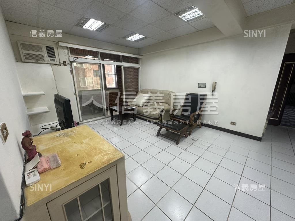 愛家親子河岸景觀房屋室內格局與周邊環境