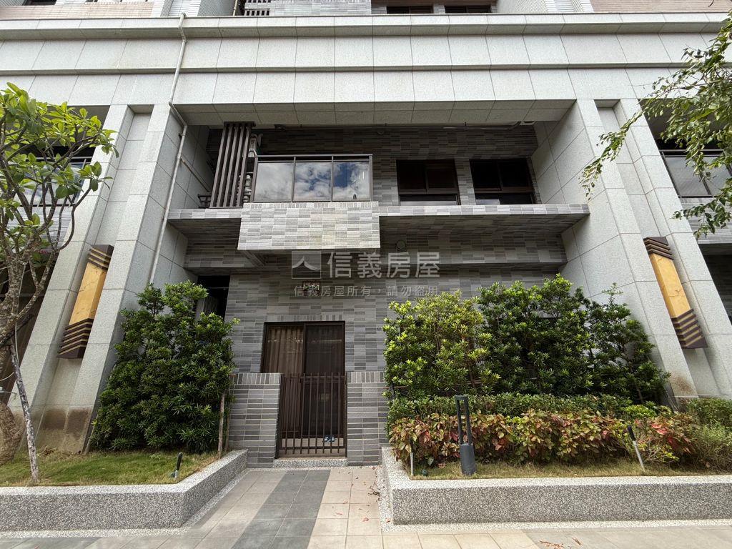 菁美學一樓庭院挑高２房房屋室內格局與周邊環境