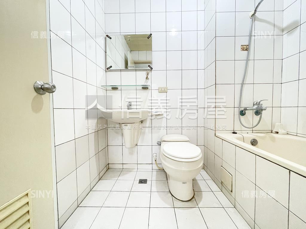 ⭐新巢代景觀高樓面山景房屋室內格局與周邊環境