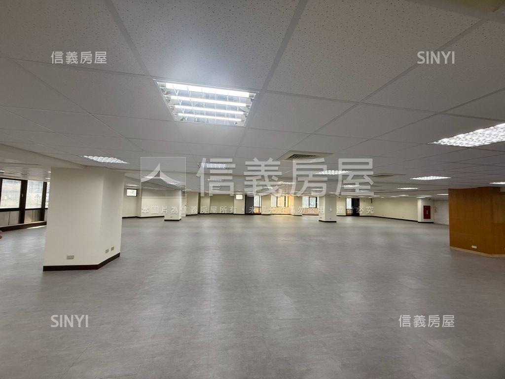 正民權路百坪商辦大樓房屋室內格局與周邊環境