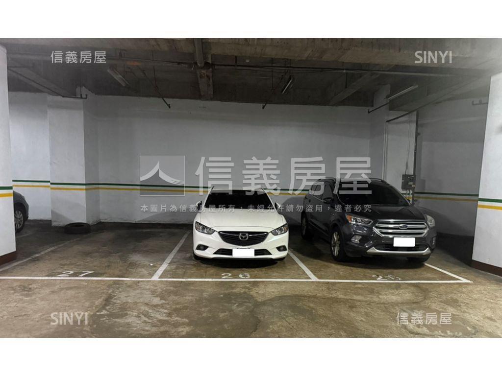 正民權路百坪商辦大樓房屋室內格局與周邊環境