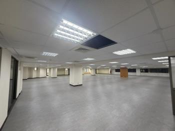 正民權路百坪商辦大樓