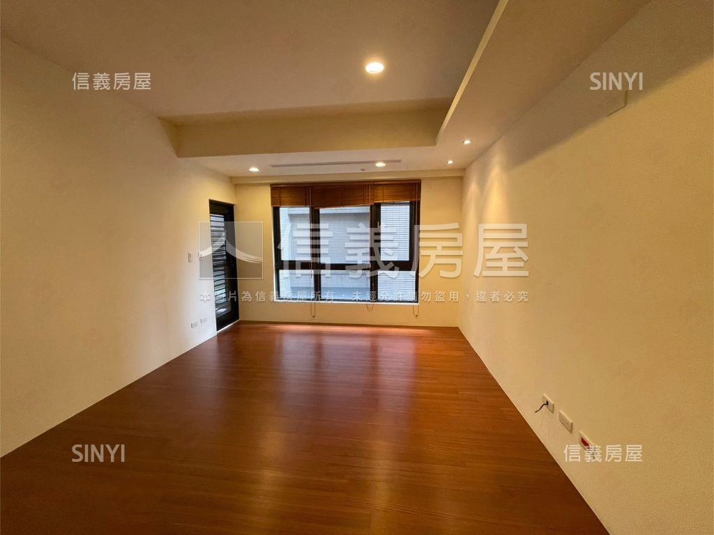 ＜專＞陽明帝景裝潢車位房屋室內格局與周邊環境