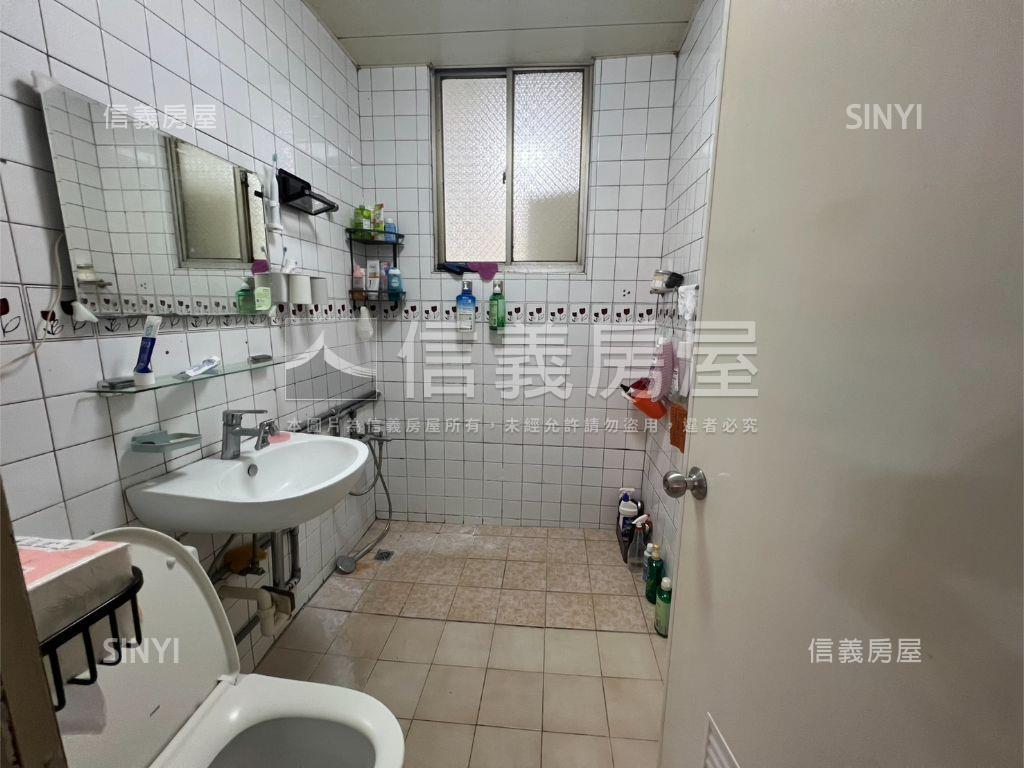 近捷運大空間公寓四樓房屋室內格局與周邊環境