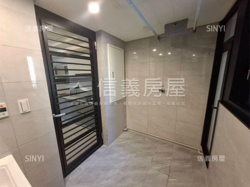 惠宇一清庭朝南三房平車位房屋室內格局與周邊環境