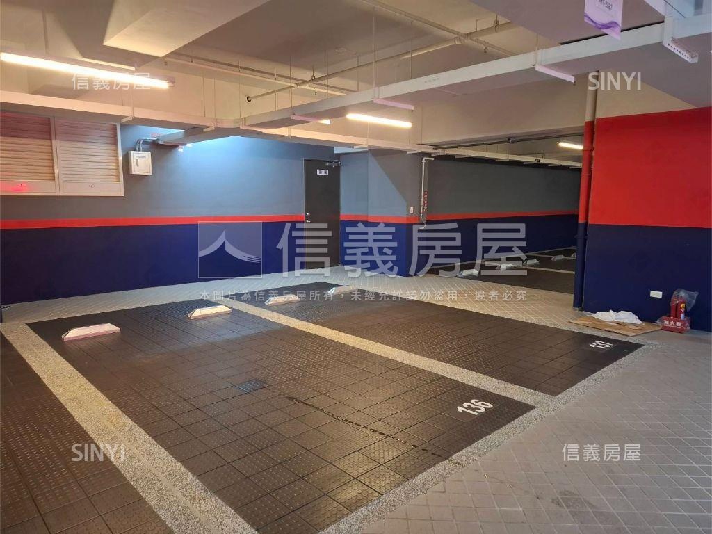 惠宇一清庭朝南三房平車位房屋室內格局與周邊環境