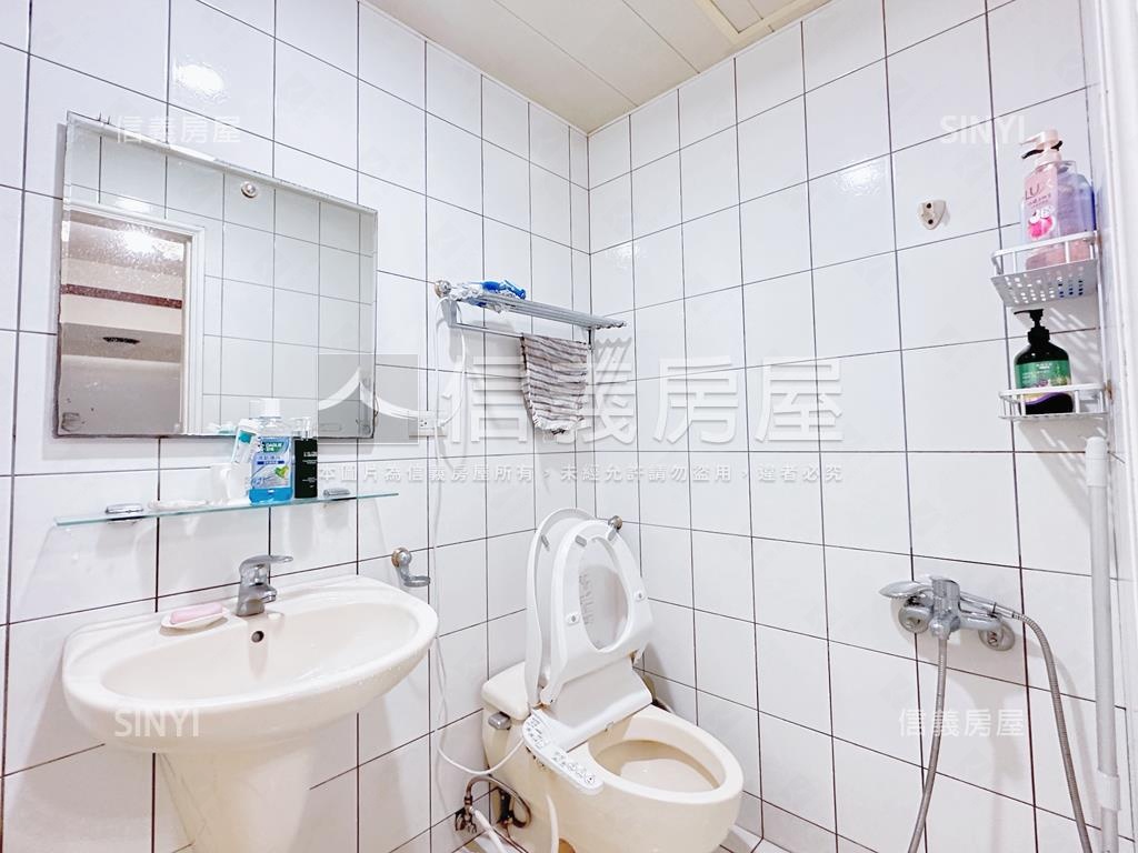 威尼斯河岸景觀三房房屋室內格局與周邊環境