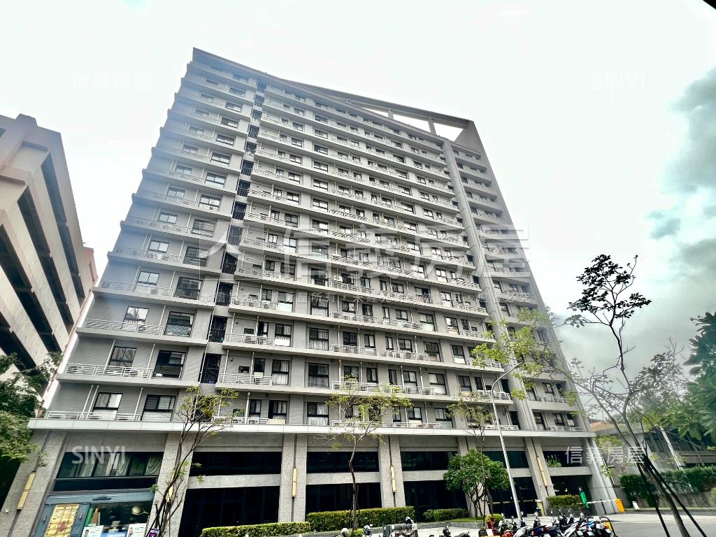 屋齡十年內免千萬三房平車房屋室內格局與周邊環境