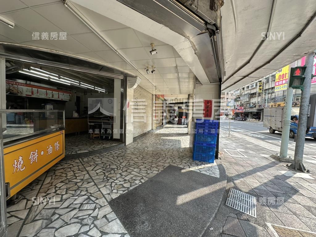 Ｙ２０旁。黃金三角窗房屋室內格局與周邊環境